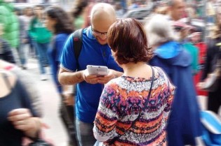 Agentes do Ibope e do Datafolha são abordados na rua e fraude é evidenciada (Veja o Vídeo)