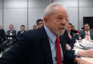 Canastrão, Lula ainda tentou agredir Moro. Gabriela, impecável, não permitiu (Veja o Vídeo)