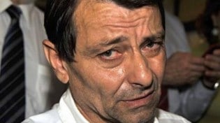 URGENTE: Cesare Battisti é finalmente preso. Fugiu para o país errado...