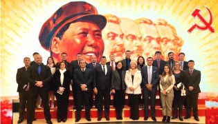 A chantagem a Bolsonaro dos parlamentares que foram humilhados na China