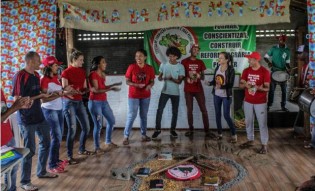 MST cria Escola de Artes: será o próximo Michelangelo um militante da extrema esquerda?