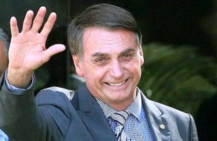 Pesquisa - que não é Ibope, nem Datafolha - aponta 72% de aprovação de Bolsonaro