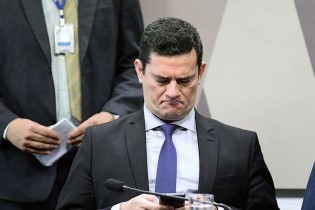 Com apenas uma frase, Moro destrói reportagem da Folha