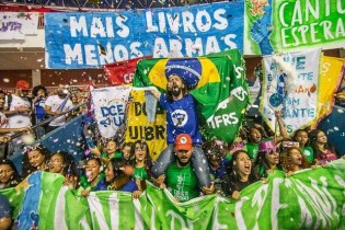 UNE, segue Lula e torra dinheiro público com uísque, cerveja, vodka, vinho e despesas domésticas de dirigentes