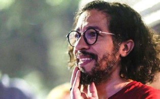 Credora de R$ 50 mil de Jean Wyllys faz cobrança nas redes sociais