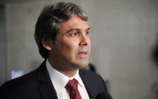 Justiça decide que Lindbergh está cassado, fora da política