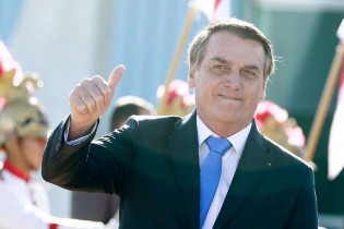 Agência internacional destaca aumento de popularidade de Bolsonaro atrelado ao avanço da economia