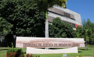 Em meio a pandemia, TJ do Ceará publica portaria com gratificação de 15% para juízes que trabalham de casa