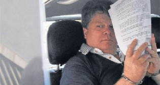 Outro líder do PCC é solto devido a pandemia, rompe a tornozeleira após poucas horas e foge