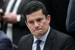 A mensagem de WhatsApp que abala o depoimento do ex-ministro Sérgio Moro