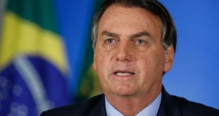 Bolsonaro decreta o adiamento dos reajustes tarifários de energia elétrica até 2021