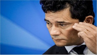 O triste fim de Sérgio Moro: De herói da Lava Jato a lacrador de rede social