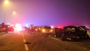 Tragédia na BR 277 deixa um saldo de 07 mortos e 30 feridos no Paraná (veja o vídeo)