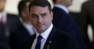 Flávio está com Covid-19, e já está utilizando a Cloroquina