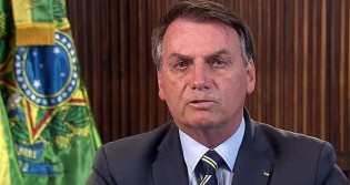 Bolsonaro acaba com fofocas e garante: “Não compraremos a vacina da China”