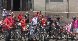 No último dia de campanha, PT promove 'bicicletada' em SP e reúne menos de 30 pessoas
