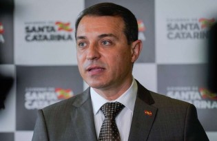 Como previmos, Carlos Moisés é absolvido. Saiba porque...