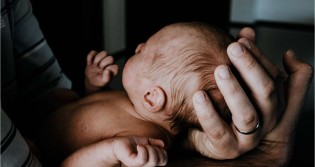 Contra o aborto e em defesa do ‘planejamento familiar natural’