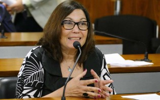 Recados ameaçadores do STF: Veto a Bia Kicis é um pé na porta do Parlamento e do Planalto