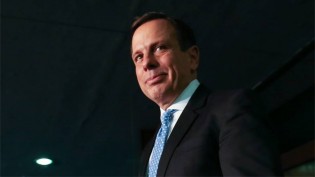 Absurdo: Doria veta projeto de lei que reconhece atividade religiosa como essencial