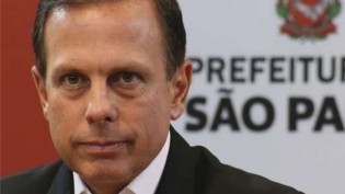Por não ter sido convidado para comitê da pandemia, Doria dá novo chilique