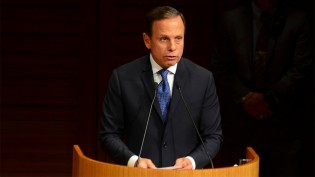 O próprio PSDB já cava a “sepultura” de João Doria