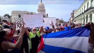 Sangue e lágrimas nas ruas de Cuba