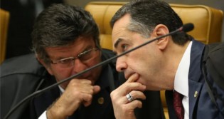 TSE e STF perdem a compostura e armam ofensiva contra Bolsonaro, após live sobre urnas eletrônicas (veja o vídeo)