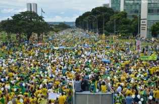 Avante! A mentira jamais sobrepujou a verdade...