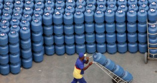Governo antecipa vale-gás para famílias de cidades atingidas pelas chuvas na BA e MG