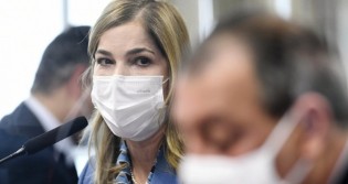 Médica Mayra Pinheiro entra com denúncia no STF contra o trio Omar, Renan e Randolfe