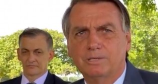 Para 'tapar' de vez o caixão, Bolsonaro promete novas revelações sobre governos petistas (veja o vídeo)