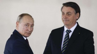 Destemido, Bolsonaro cumpre o seu papel de liderança mundial e confirma que viaja ainda hoje para a Rússia