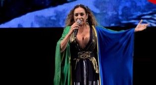 Daniela Mercury enfim toma uma atitude digna
