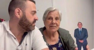 Aos 86 anos de idade, mulher de SBC regulariza título eleitoral e manda recado a Bolsonaro (veja o vídeo)