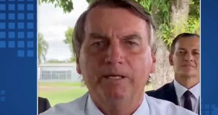 Bolsonaro solta o verbo e garante que só psicopatas ou imbecis dizem que atos de rua são antidemocráticos (veja o vídeo)