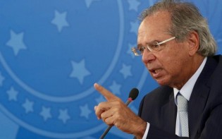 Em encontro internacional, Guedes dá "aula" ao resto do mundo