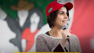 AO VIVO: A última a cair... Manuela colecionando derrotas e fracassos (veja o vídeo)