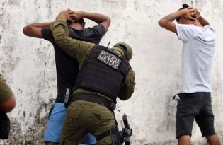 Na questão da abordagem policial, de novo o problema da ideologia