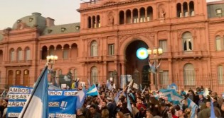 Argentina em Ebulição! Povo nas ruas exige renúncia de Alberto Fernández (veja o vídeo)