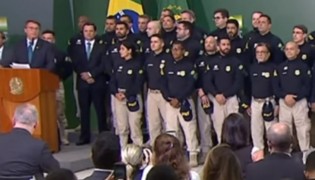 Bolsonaro nomeia centenas de novos PRFs para reforçar a segurança do Brasil