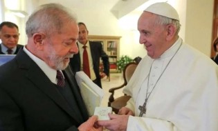 Lula debocha dos católicos e solta mais uma mentira escabrosa, desta vez envolvendo o Papa