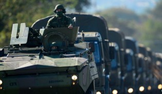 Em decisão inacreditável, Justiça dobra a aposta e suspende a compra de quase 100 blindados pelo Exército Brasileiro