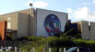 Foto viraliza na Web e mostra que ‘reinado’ da Globo chegou ao fim, mesmo com nova concessão
