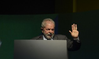 A política econômica absurda de Lula e o inchaço da máquina pública