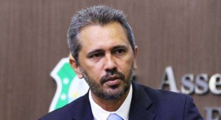 Governador petista quer aumentar impostos e reduzir incentivos fiscais no Ceará