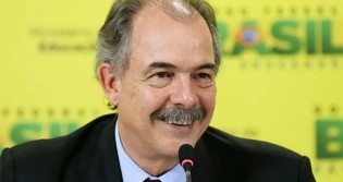 Mercadante chama de “irrelevante”, empréstimo de bilhões concedidos à Venezuela