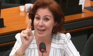Carla Zambelli solta o verbo e promete prisão contra o "general do Lula" (veja o vídeo)
