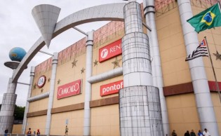 Gigante mundial anuncia venda de shoppings no Brasil e pode até deixar o país em breve