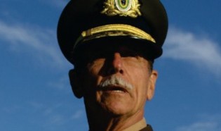 General sobe o tom e manda duro aviso: "Tudo tem limites! Quem avisa amigo é" (veja o vídeo)